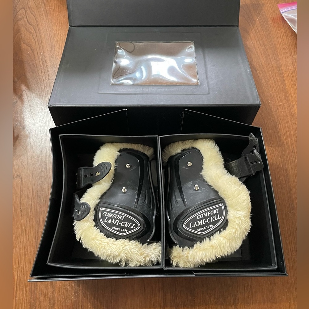 Horse Tendon Fetlock Boot Jumping